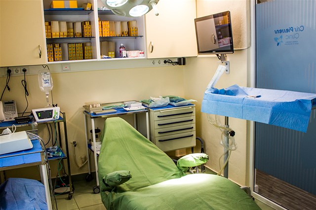 Cris Piessens Clinic - International Dental Clinic & Implantology Centre