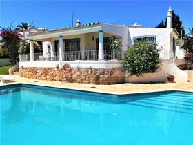 Santomero Rentals - Administração e Alugueres de Propriedades